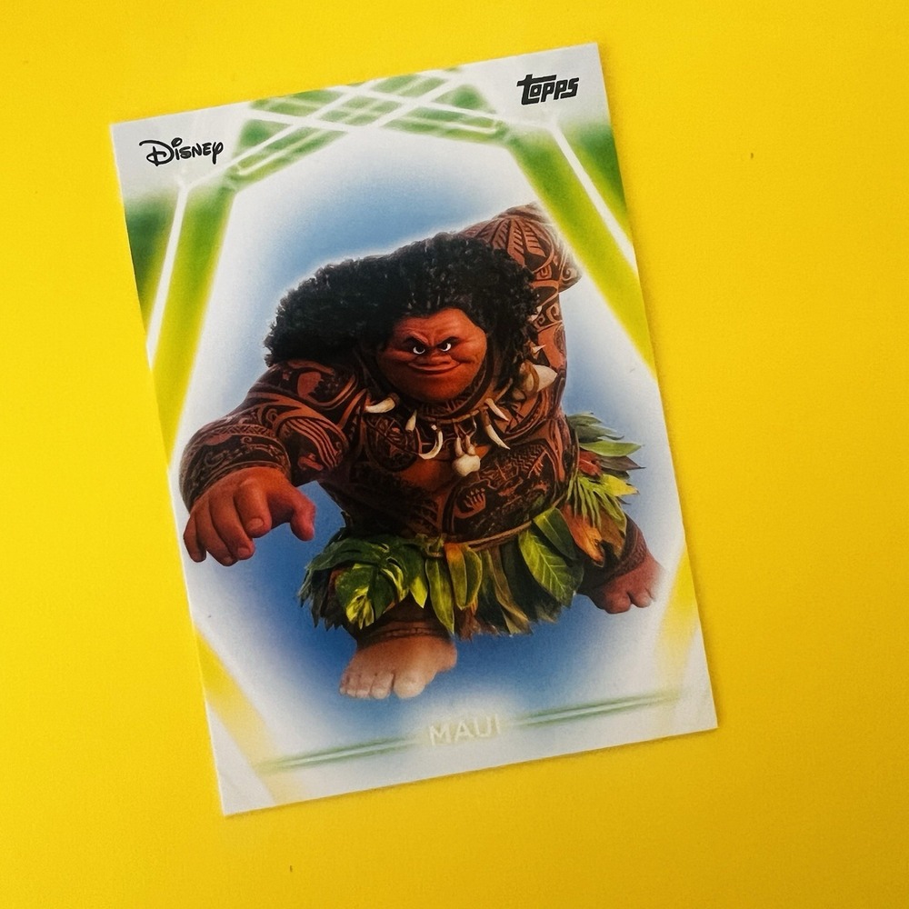 2026 Topps Disney Neon Maui #26‎ Disney Base - Picture 2 of 3